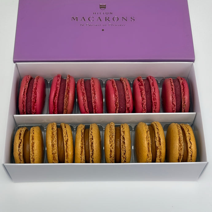 12 Macarons - Two Flavours