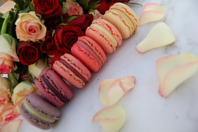 6 Perfectly Pink Macarons