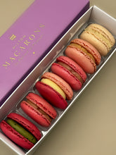 Load image into Gallery viewer, 6 Strawberry Box Macarons