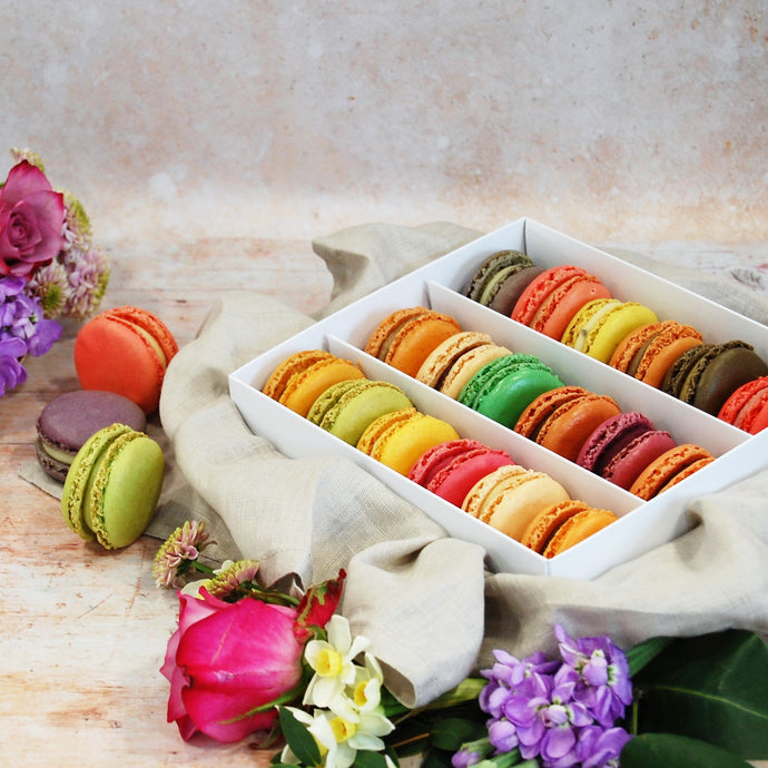 Hilton Macarons - Box of 18 Classic Macarons. Order on line for free next day courier delivery anywhere in UK