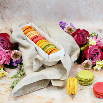 Hilton Macarons - Box of 6 Classic Macarons. Order on line for free next day courier delivery anywhere in UK